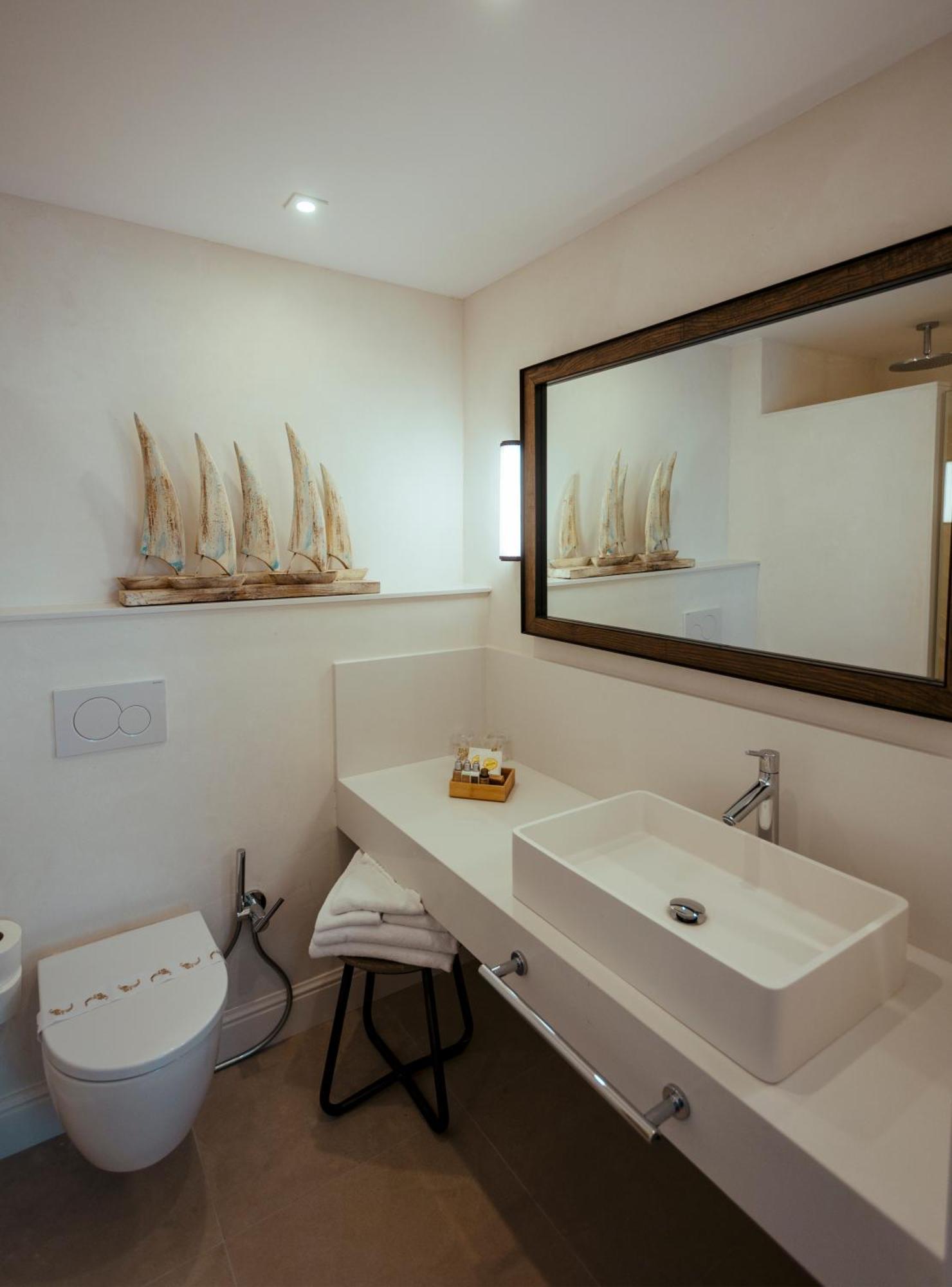 בגור Aiguablava Luxury Apartments מראה חיצוני תמונה